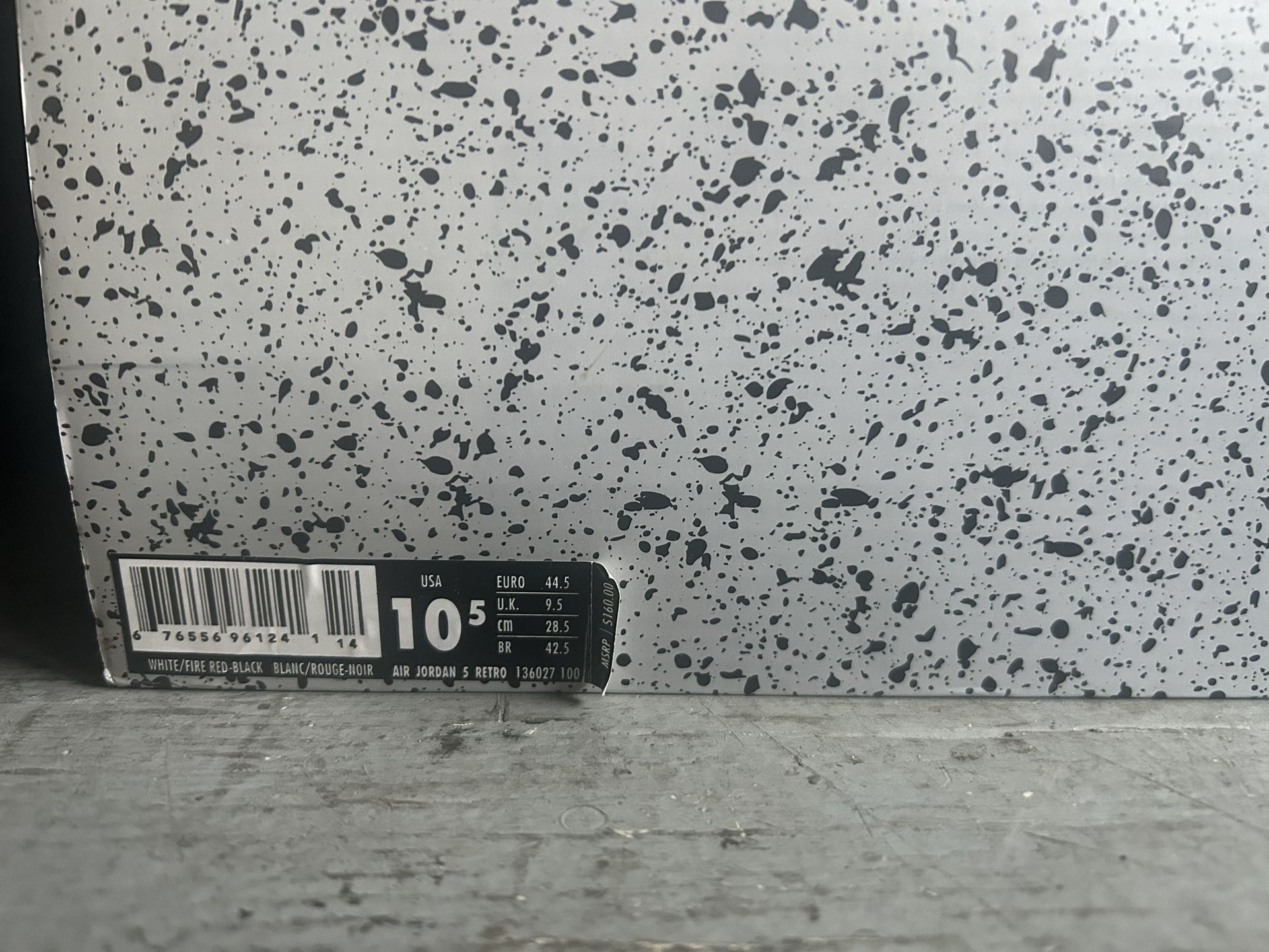 Retro Jordan Fire Red Silver Tongue