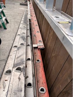 Red ladder 32 feet
