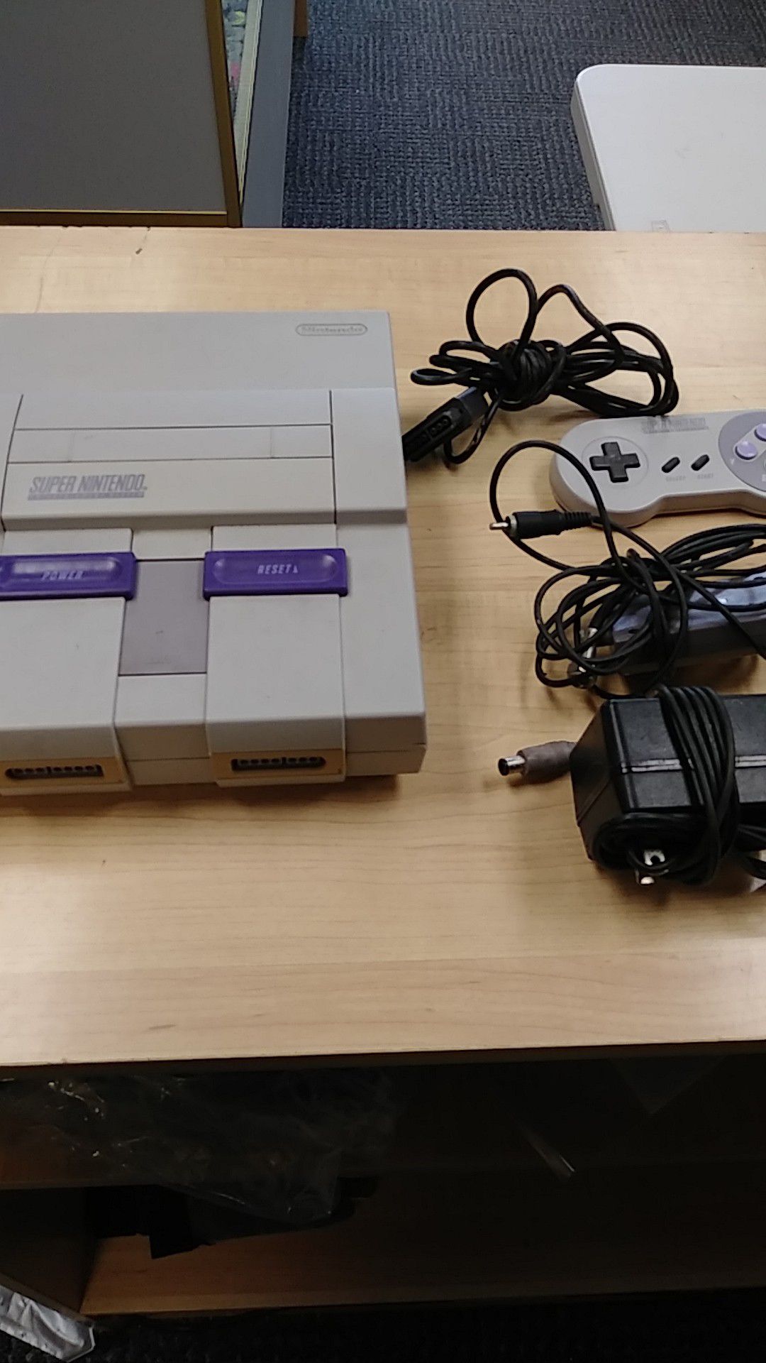 Super Nintendo w/ All Wires and One Controller