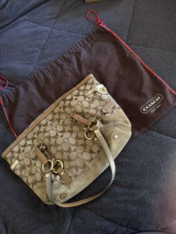 Coach Purse (Authentic)