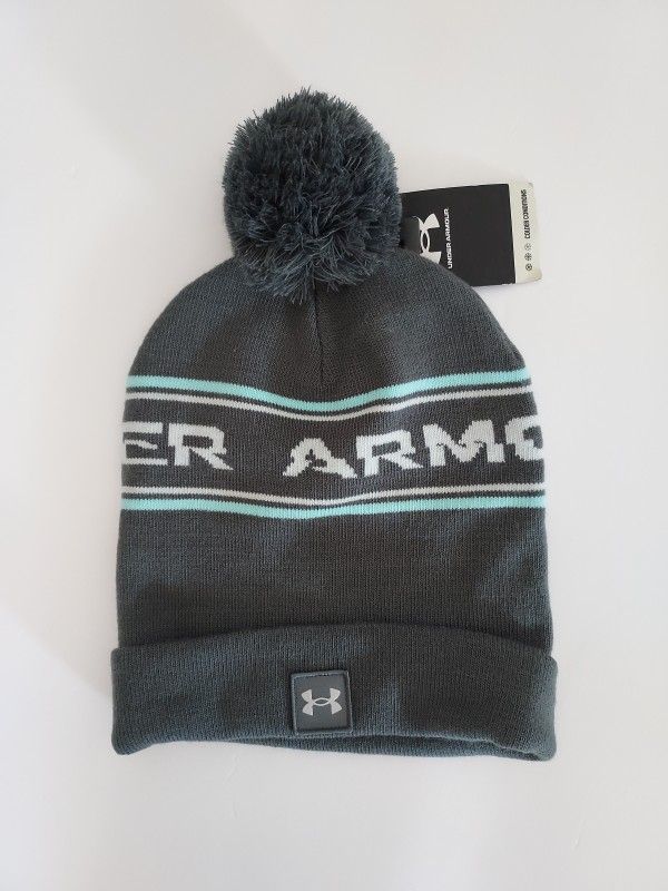 UNDER ARMOUR Men's Pom-Pom Gray Knit Beanie Hat - OSFM - NEW!