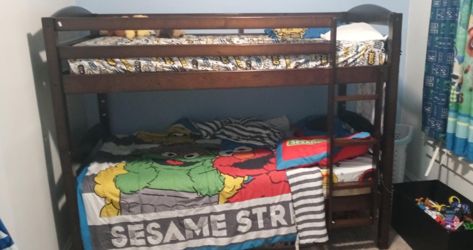 Bunk bed