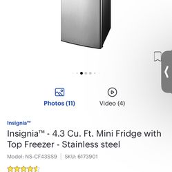INSIGNIA 4.3 CU Mini Fridge 