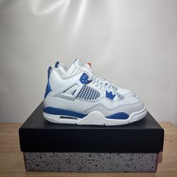 Jordan 4 Military Blue (2024) Size 5.5Y Brand New 