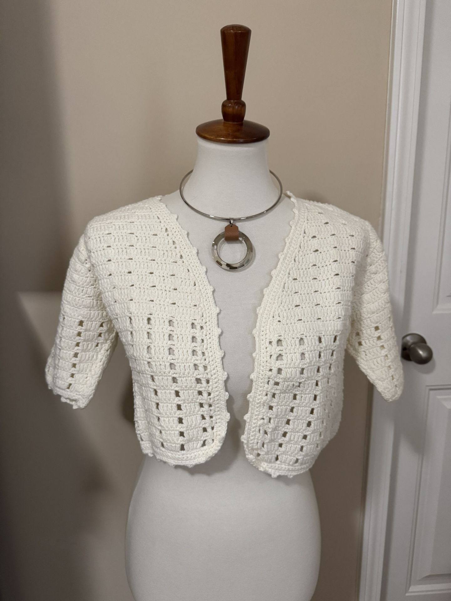 Cute Crotchet Short Sleeves Jacket-Size M