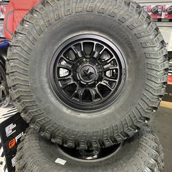 15 Inch Wheels And 35 Inch Efx For A Polaris Rzr Pro R  