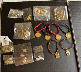 ALL Catholic Religious Charms, Medals, Bracelets, medallas, pulseras religiosos católicos jewelry joyeria