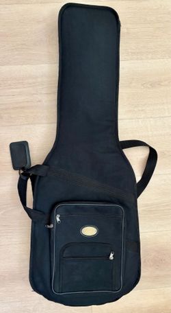 Fender Padded Electric Guitar Gig Bag with Backpack Straps & Accessory Pockets