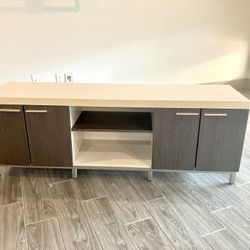 Modern TV Stand 
