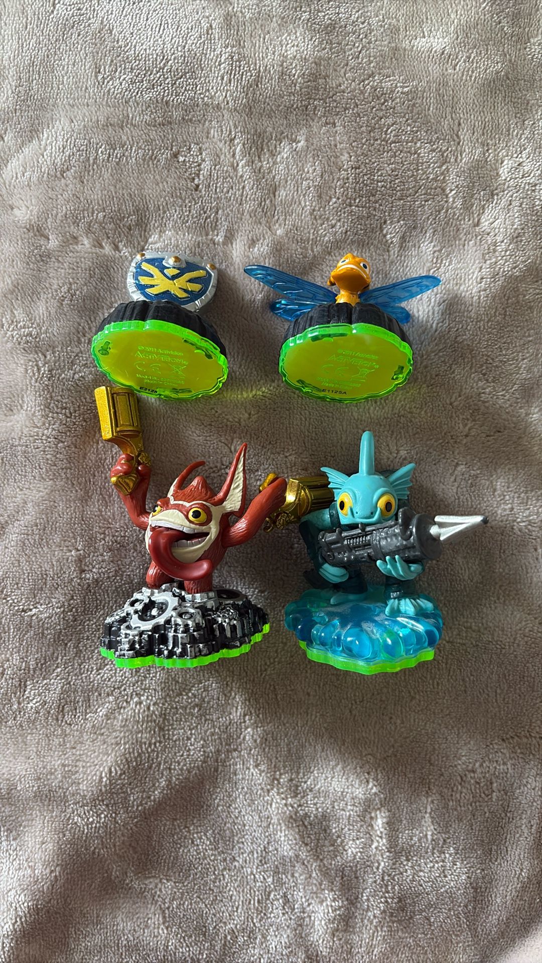 Skylanders Spyro’s Adventure: Trigger Happy & Gill Grunt + Two Magic Items