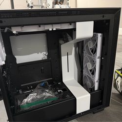 Nzxt h700 case with 850w corsair psu and 7 rgb fans