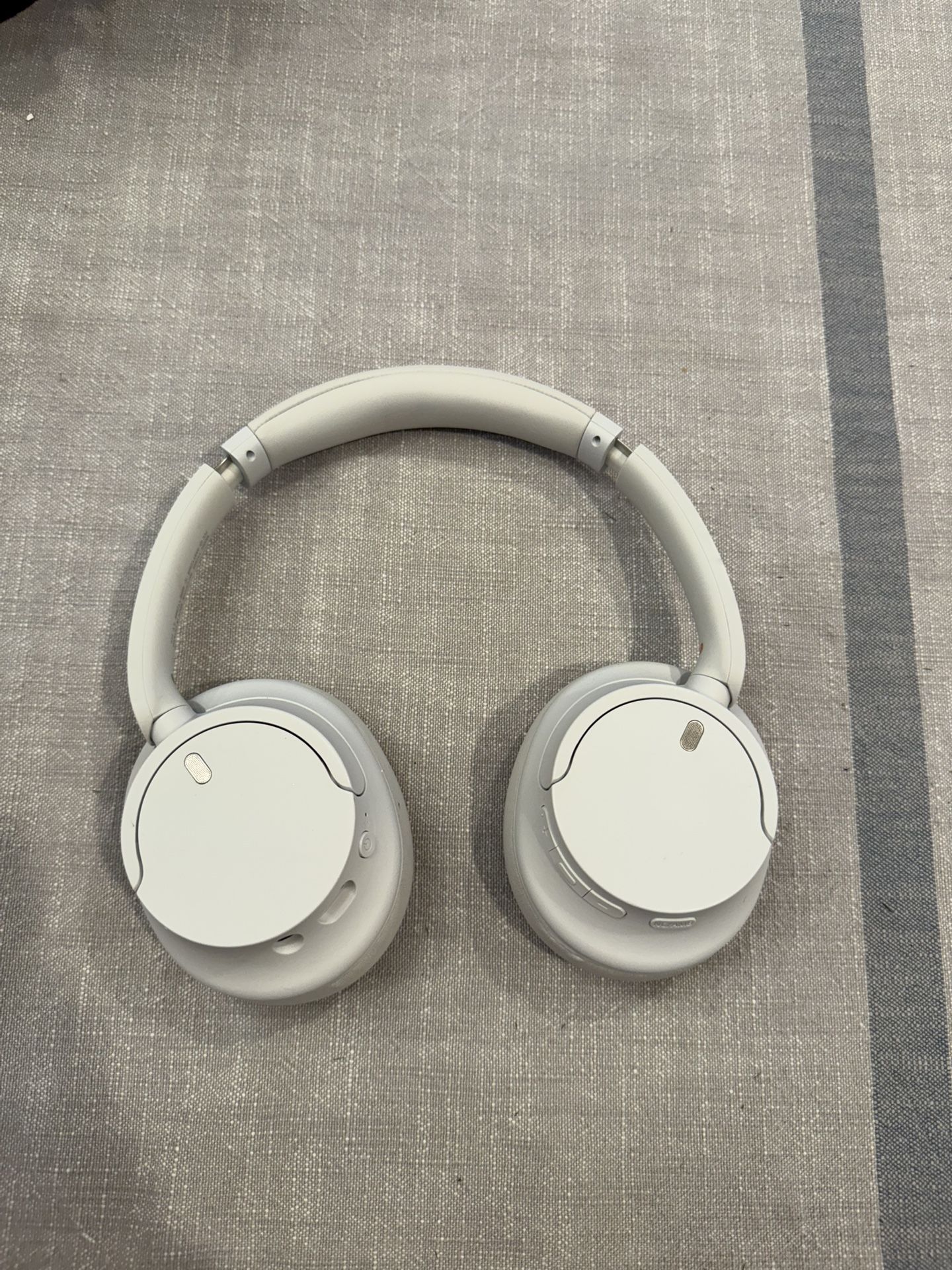 Sony WH-CH720N Headphones