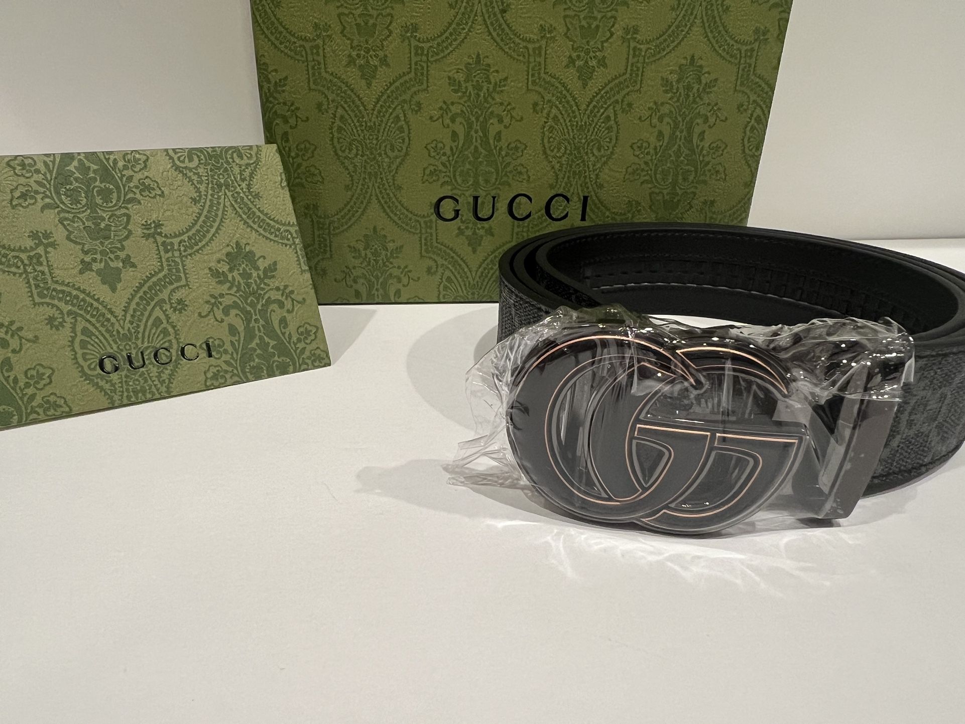 Mens Gucci belt 