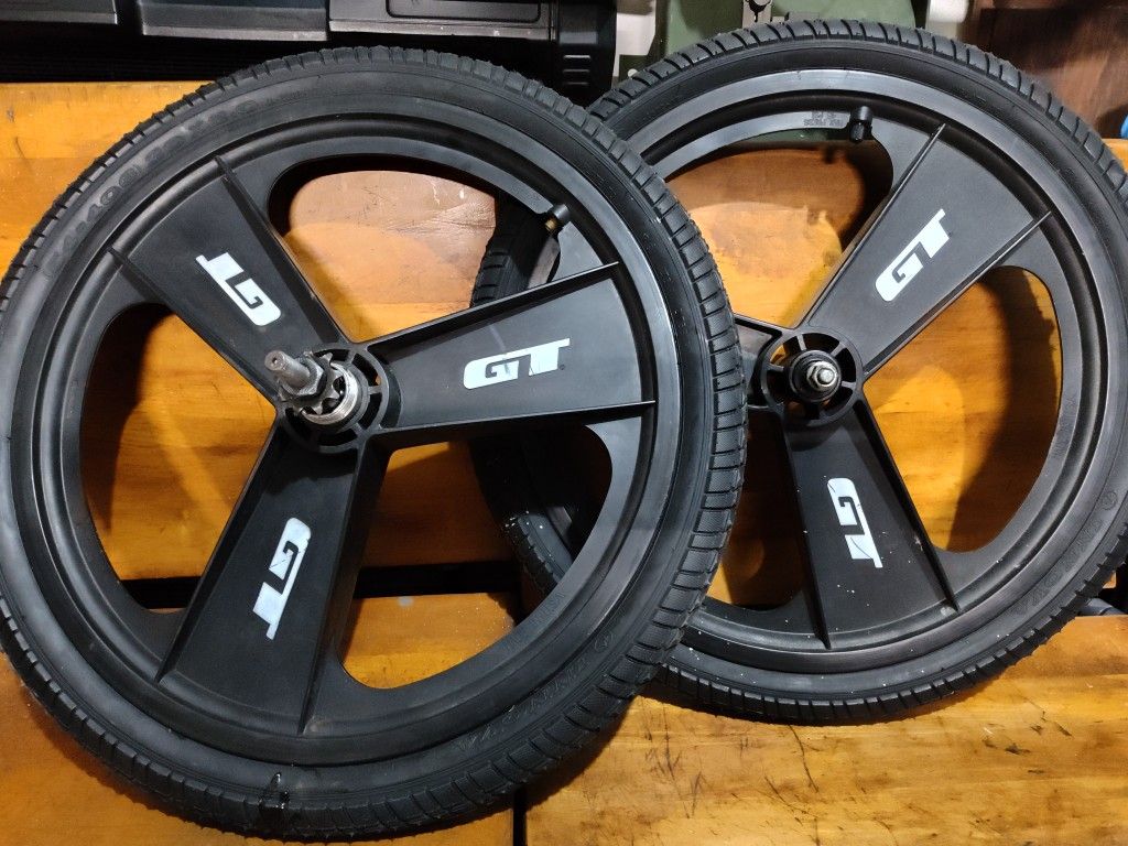 Gt Performer Mags