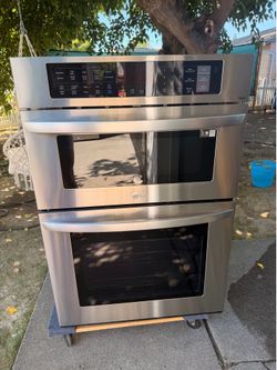 Wall oven with microwave
