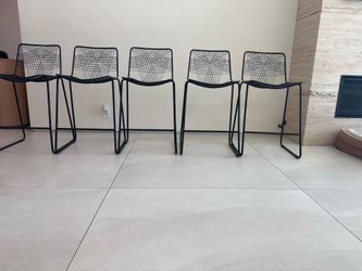 CB2 excellent condition bar stools
