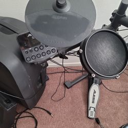 Alesis Turbo Mesh Electronic Drum Kit
