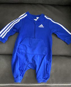 Lot of baby closet!! Like New!