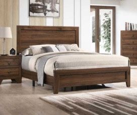 Queen 4 Piece Rustic Brown Bedroom Set: Bed, Dresser, Mirror & Nightstand