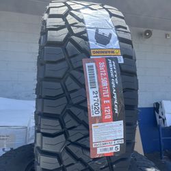 NITTO RIDGE GRAPPLER 35x12.50R17LT