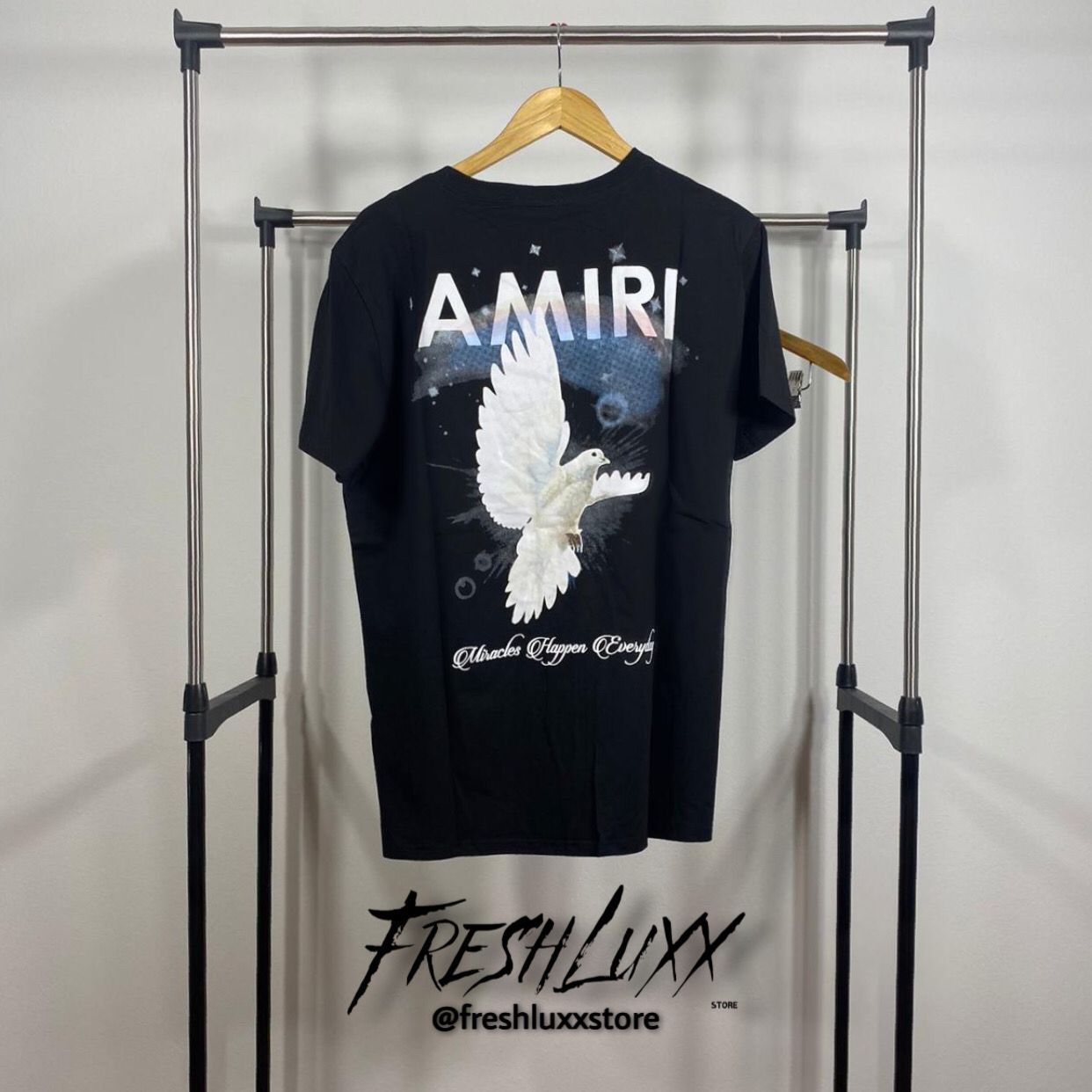 Amiri T-shirt Black And White for Sale in Hialeah Gardens, FL - OfferUp