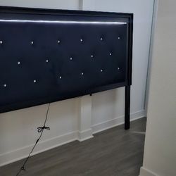 Queen Headboard With Lights
