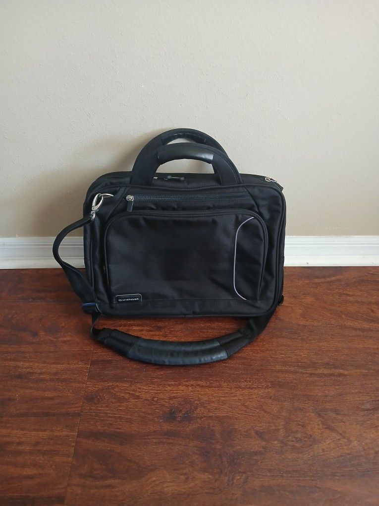 ✨️Brenthaven ProStyle Laptop Bag ✨️