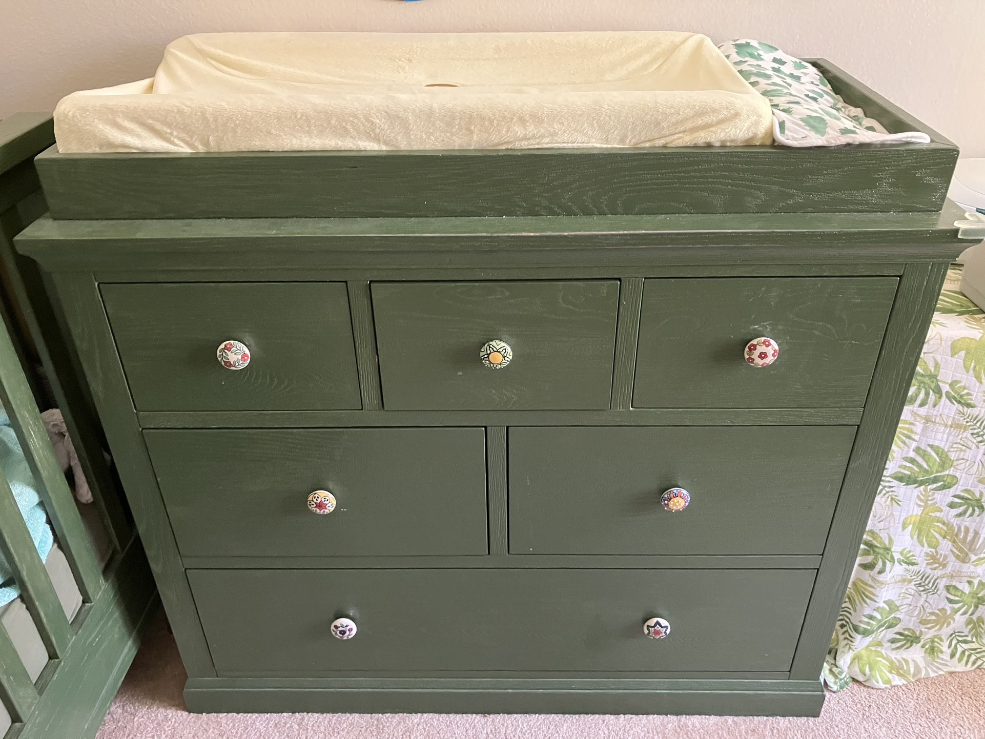 Dresser/optional changing table