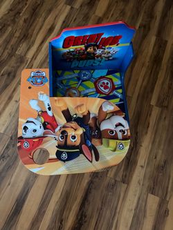 Kids desk