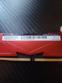 One 16 GBs DDR5 Ram Stick