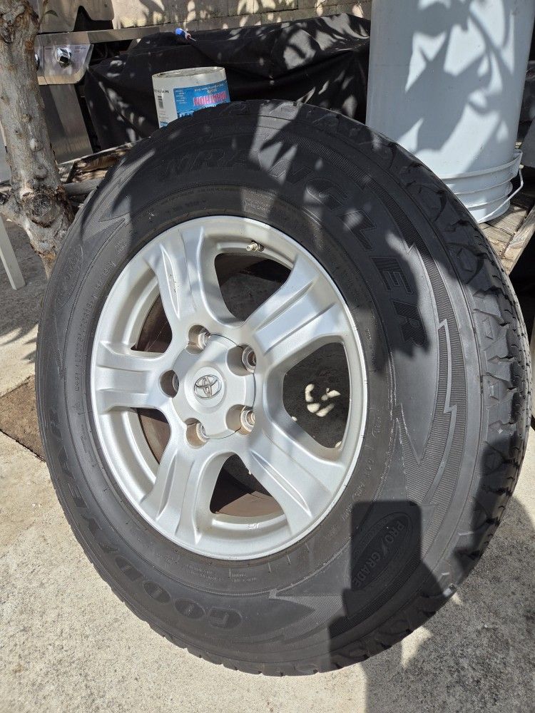 Toyota Rims W/tires