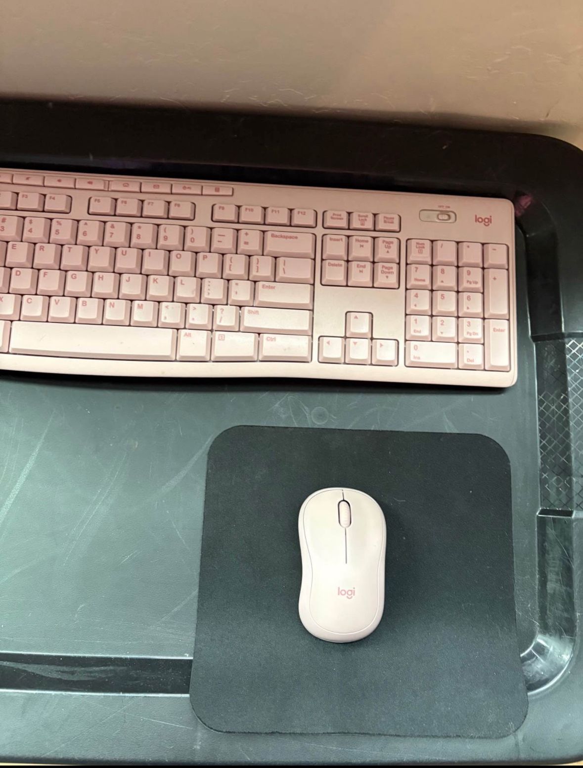 Logi Keyboard, pad and mouse 