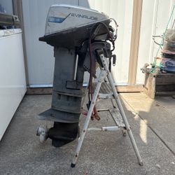 Boat Engine ( Evinrude ) 9.9 HP