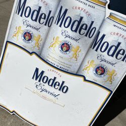 Modelo Tin Sign
