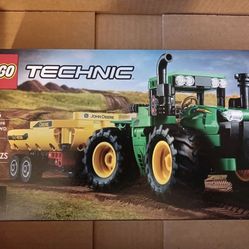 LEGO Technic 42136 John Deere 9620R 4WD Tractor