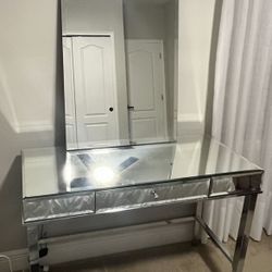 mirrored dressing table with mirror 