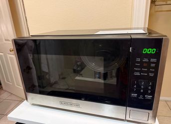 BLACK+DECKER Countertop Microwave Oven