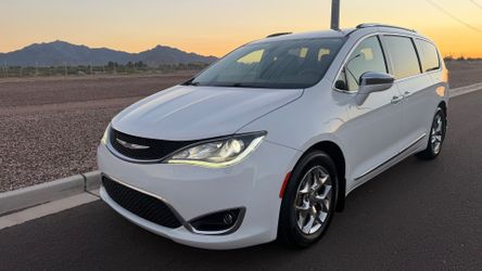 2017 Chrysler Pacifica Limited