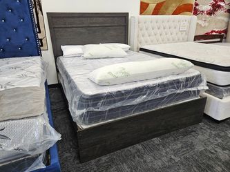 New Ashley Belachime Queen Panel Bed frame only special