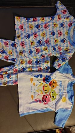 Pinkfong baby shark 5T pajama set