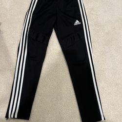 Youth Adidas Aeroready Training Pants, Size Small
