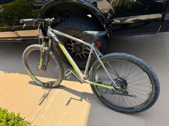 Mountain Bike