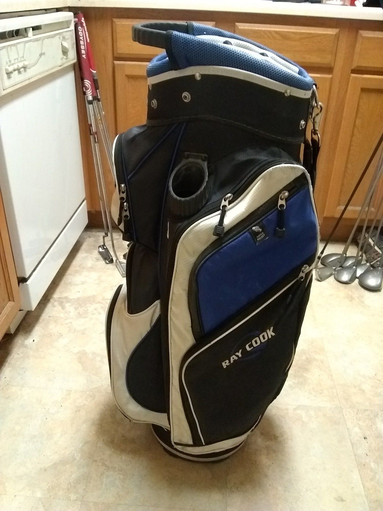 Golf Bag! Golf Clubs! 14 Slot Cart Bag!