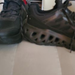 Size seven non-slip shoes.