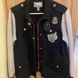 Love 21 Baseball Patch Jacket Women’s Size Small Color black