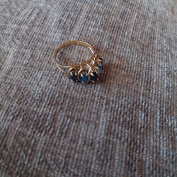 Gold ring 925  Size 6  