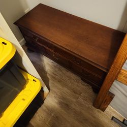 1984 Lane Cedar Chest 