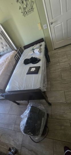 Electric hospital bed