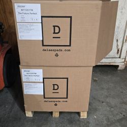 De La Espada Twenty-Five Bedside Chest