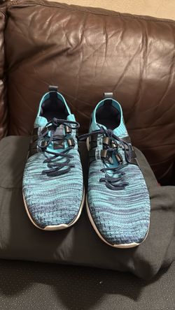 Cole Haan  color blue  semi use 